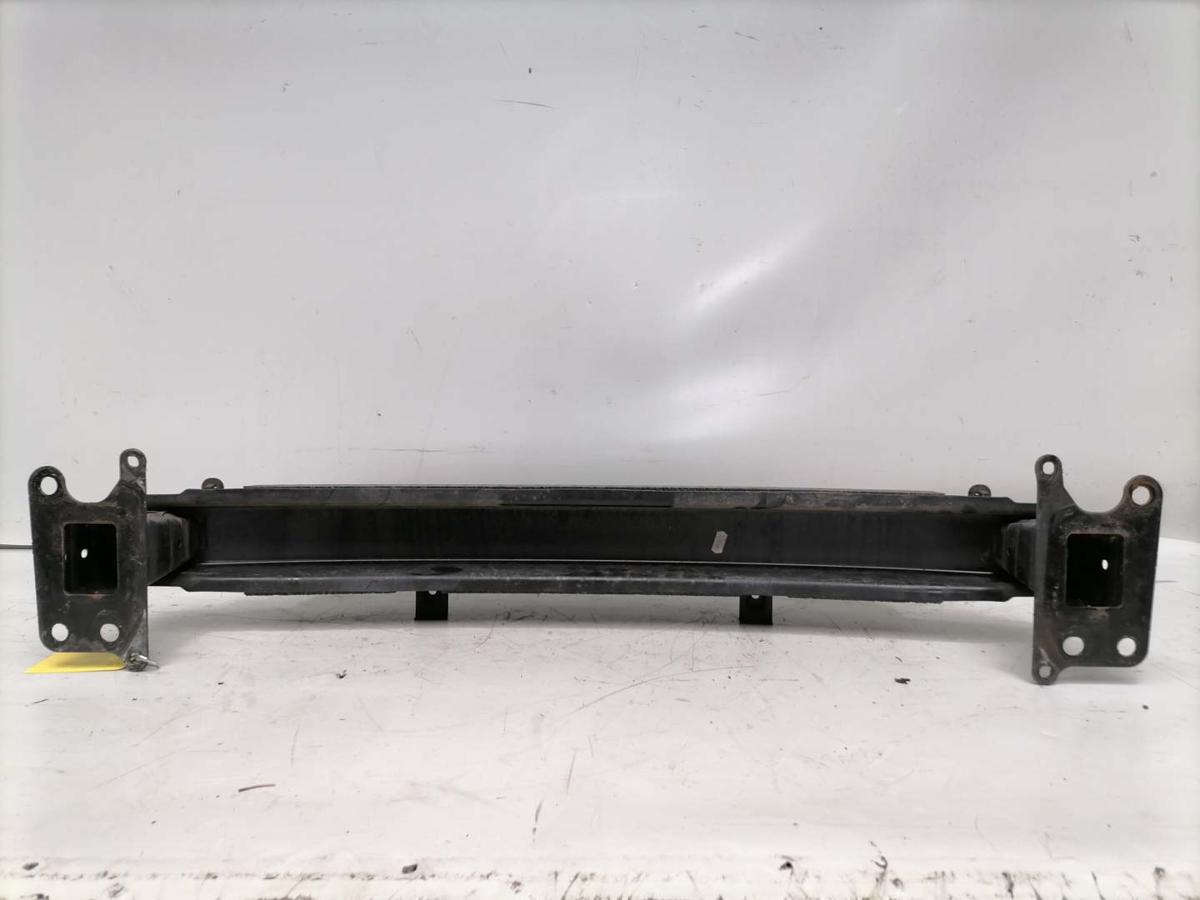 Skoda Fabia 2 original Tr&auml;ger Verst&auml;rkung Sto&szlig;stange Stossf&auml;nger vorn Bj.2009